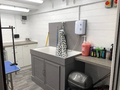 Phoebe and Friends Dog Grooming